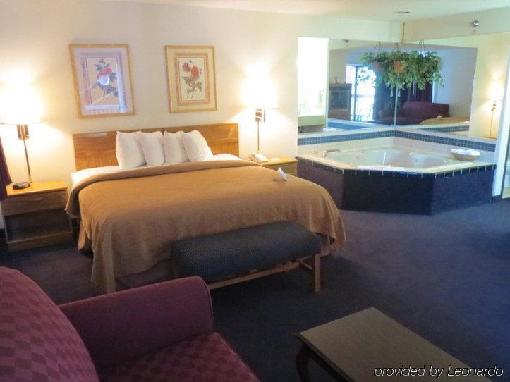 Quality Inn Hudsonville South Eksteriør billede