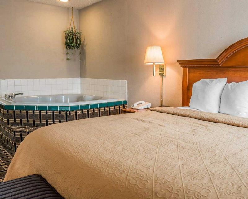 Quality Inn Hudsonville South Eksteriør billede